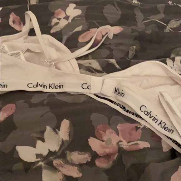 Too small! For me 😜🥵🦋 - Picture 3 of 3